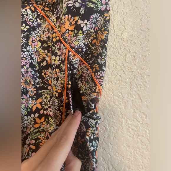 FP Movement Mid-Rise Ankle Length Eden Print Leggings - Picture 6 of 15